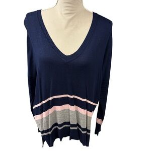 John + Jenn Gray and Navy Knit Top
